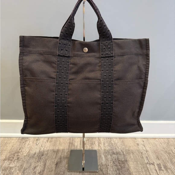 Hermès Herline Grey Tote - Picture 1 of 14